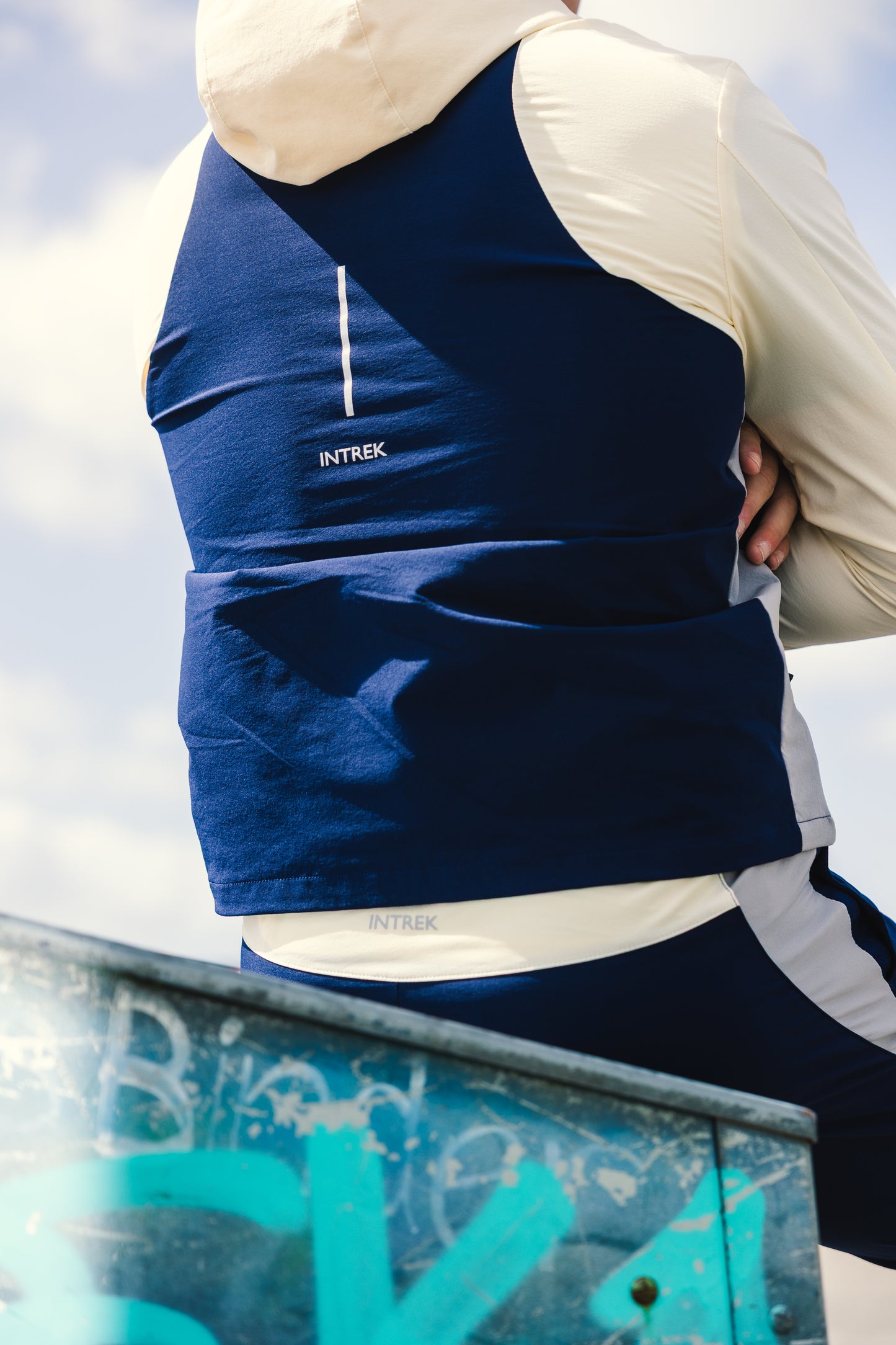 Dynamic Jacket 2.0 - Coastal Cream/Deep Navy
