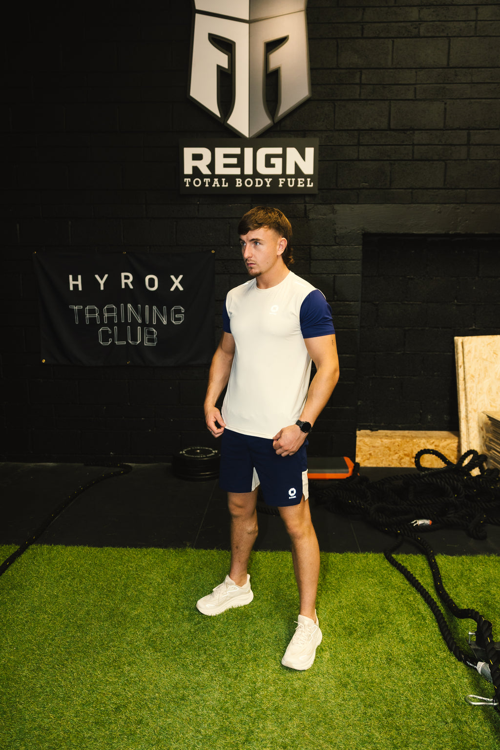Dynamic Short - Coastal Cream/Deep Navy