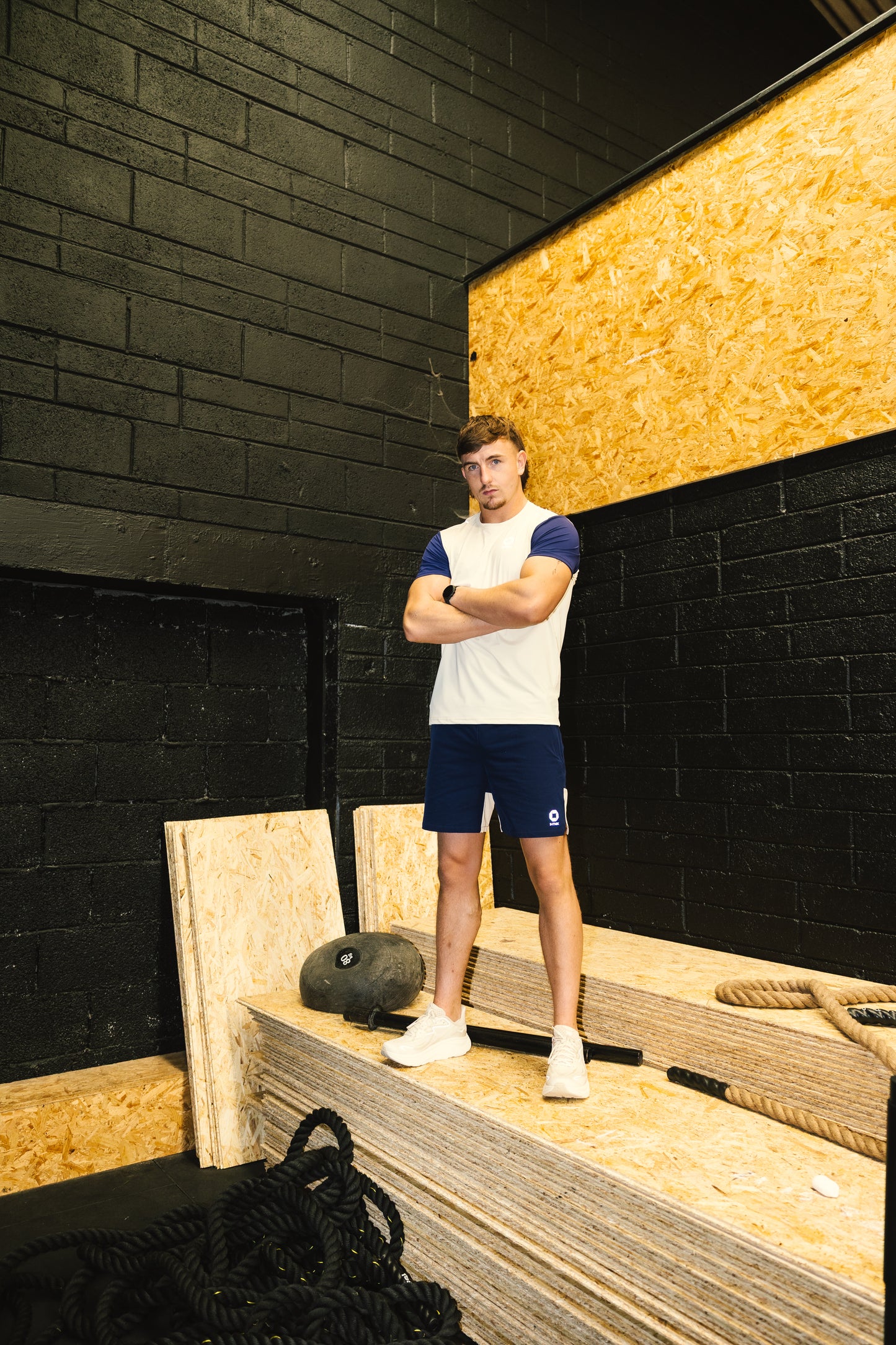 Dynamic Short - Coastal Cream/Deep Navy