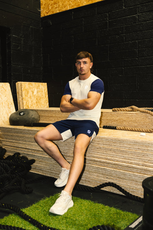 Dynamic Short - Coastal Cream/Deep Navy